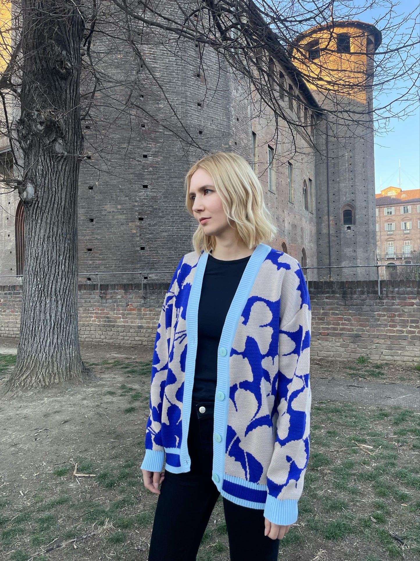 Cardigan Vainilla/ Azul