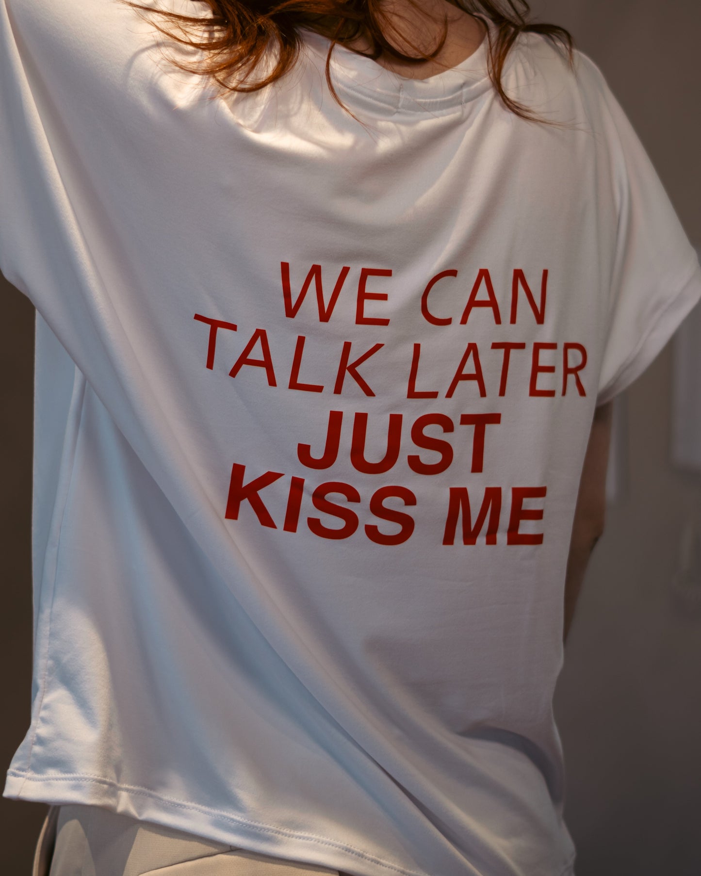 Camiseta Oversized Just Kiss Me