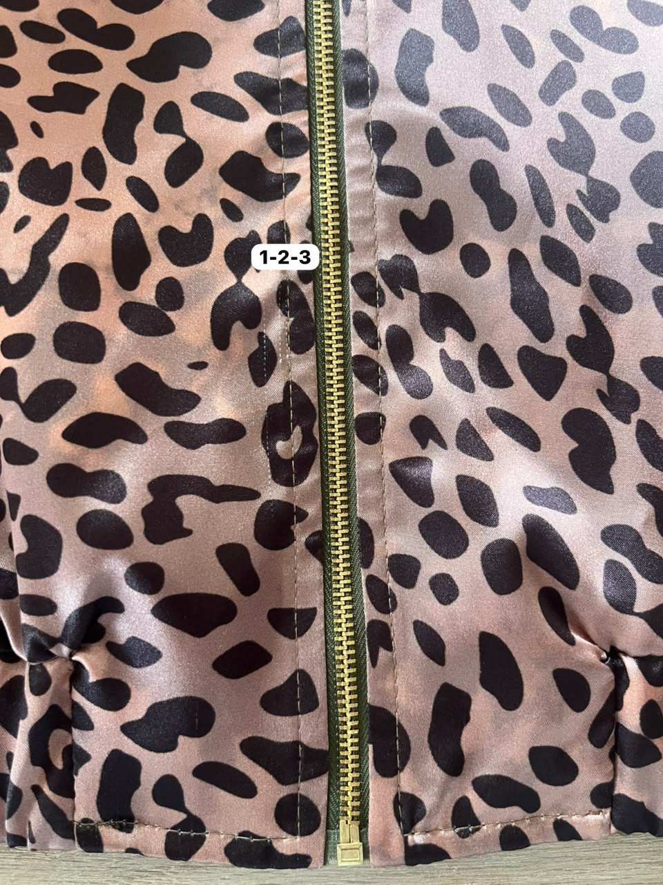Perfecto Imperfecto Leopard Rock Jacket Talla M #85
