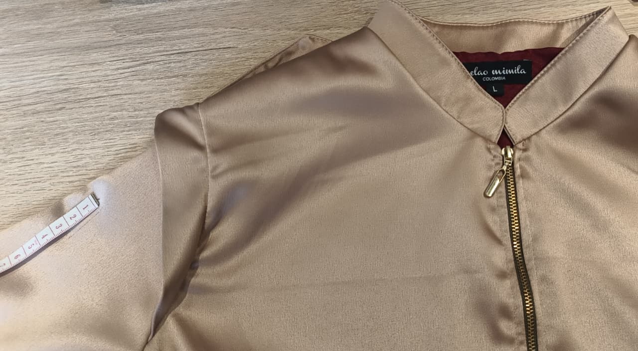 Perfecto Imperfecto Rock Jacket Dorada Talla L #426