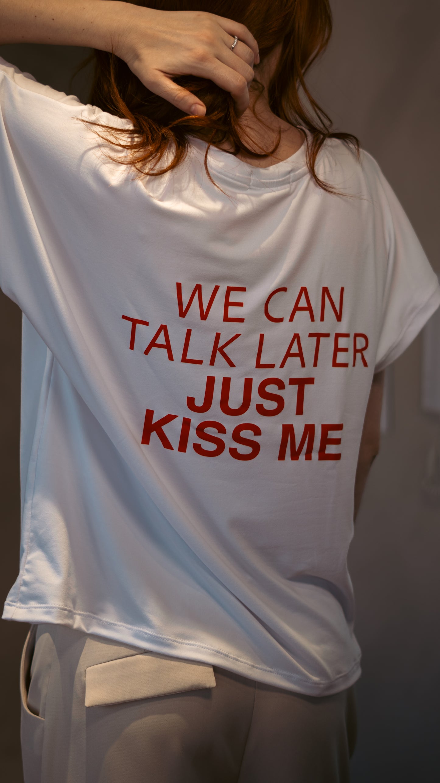 Camiseta Oversized Just Kiss Me