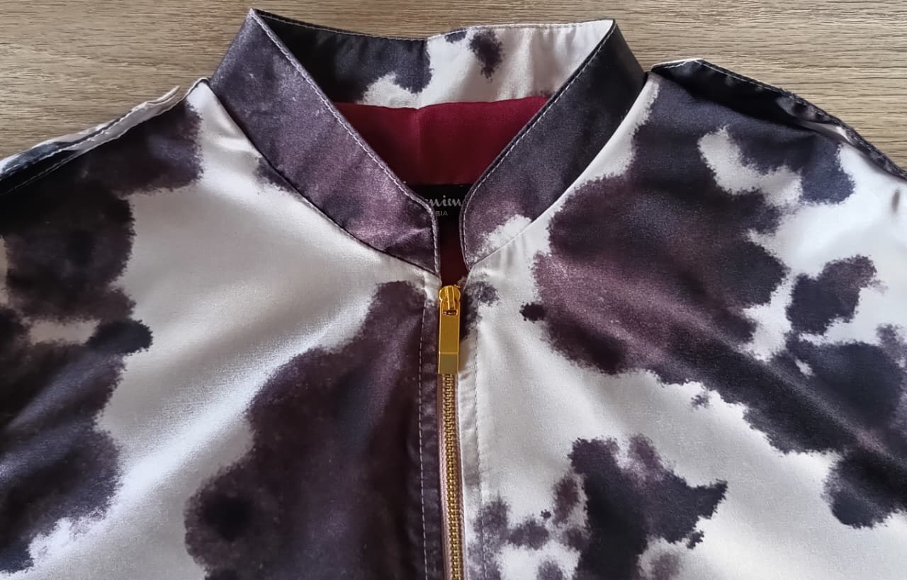 Perfecto Imperfecto Cow Rock Jacket Talla S #429